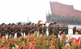 Binh sĩ Triều Tiên kỷ niệm ngày quốc khánh tại Bình Nhưỡng. Ảnh: KCNA.