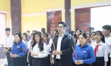Dâng hoa, dâng hương tưởng niệm Anh hùng liệt sĩ Trần Văn Ơn 