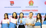 Chắp cánh ước mơ cho học sinh, sinh viên nghèo vượt khó 