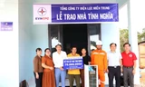 Công ty Điện lực Đắk Nông bàn giao nhà tình nghĩa cho các hộ nghèo