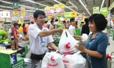 Tràn lan rác thải nhựa, vai trò của nhà bán lẻ