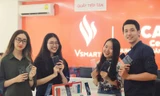 Sở hữu thiết kế thời thượng, cấu hình mạnh mẽ, Vsmart trở thành sản phẩm smartphone được nhiều khách hàng săn đón