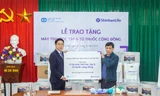 Bảo hiểm Shinhan Life trao tặng máy tính và tủ thuốc cộng đồng cho làng trẻ em SOS Hà Nội 