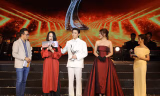 Fan SOOBIN đấu giá tiền tỷ "nhẹ tênh", hạ gục cả Hòa Minzy - Ngô Kiến Huy