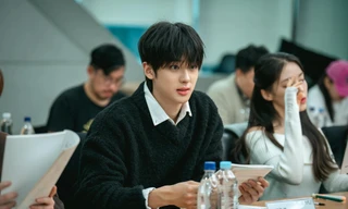 Kim Minkyu (Chị Đại Học Đường 2) hút fan cực mạnh, mắt xem live tăng gấp chục lần