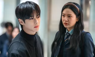 Chị Đại Học Đường 2 đầy lỗ hổng nhưng Yeri - Minkyu quá cuốn, còn gì hút khán giả?