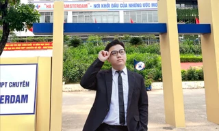 Nam sinh đỗ chuyên Lí 3 trường Top đầu, thành tích môn Xã hội cũng cực xịn