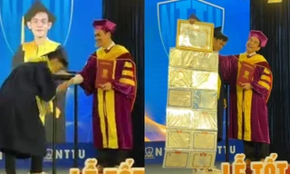 Tân dược sĩ có màn nhận bằng tốt nghiệp gây sốt, gợi nhớ "bé ngoan" Kim Seon Ho