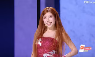 Trang Pháp thắng nhà vô địch Olympic Vương Mông ngay trận đầu Đạp Gió 2026