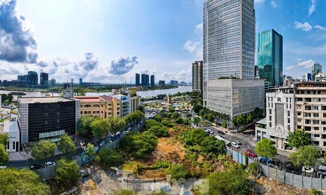 Cận cảnh 9 khu ‘đất vàng’ ở TPHCM sắp hóa công viên, vườn hoa Tết Bính Ngọ