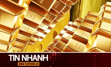 TIN NHANH: Giá vàng trên đà sụt mạnh nhất trong 6 năm, vì sao chuyên gia cảnh báo chớ vội ‘bắt đáy’?