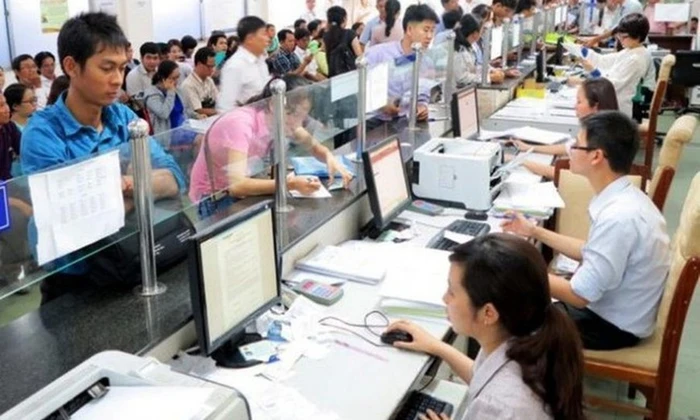 Đề xuất 'nóng' về kỷ luật viên chức