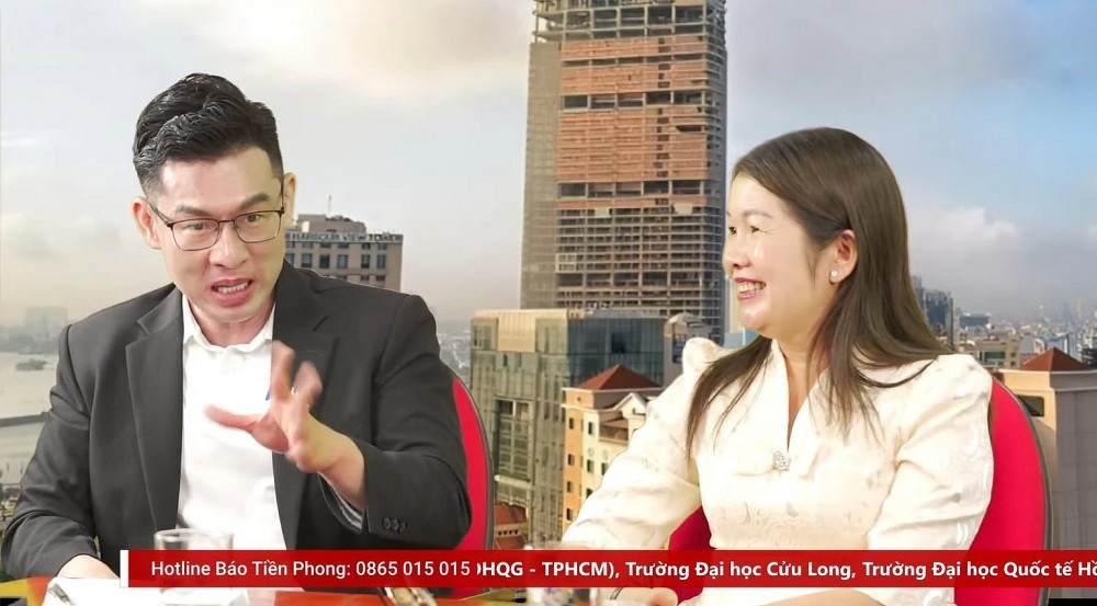 TS Trần Thế Sao (trái) và ThS Nguyễn Thị Kim Phụng (phải). livestream-2.jpg