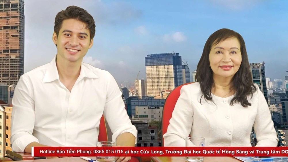 TS Đặng Thị Ngọc Lan (phải). livestream-1-7668.jpg