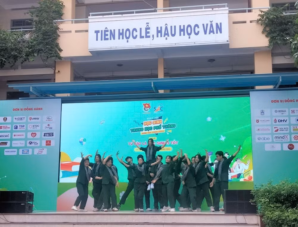 ngay-hoi-hoc-sinh-5jpg.jpg