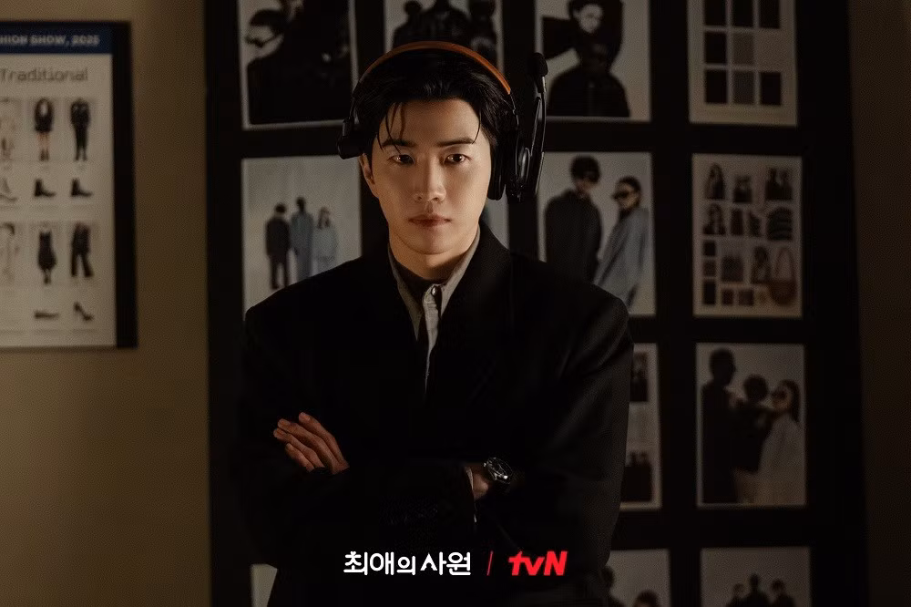 my-bias-my-boss-19.jpg