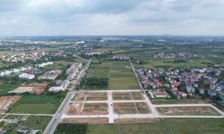 Hà Nội ồ ạt đấu giá đất dịp cuối năm