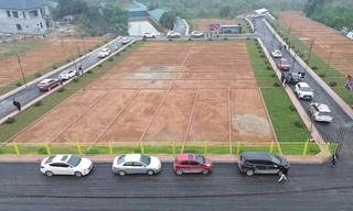 Ồ ạt phân lô bán nền, 'thổi giá' đất vùng ven Hà Nội 'ăn theo' thông tin quy hoạch