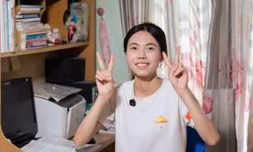 Thủ khoa toàn quốc Phạm Bích Phương sẽ trở thành tân sinh viên trường nào?