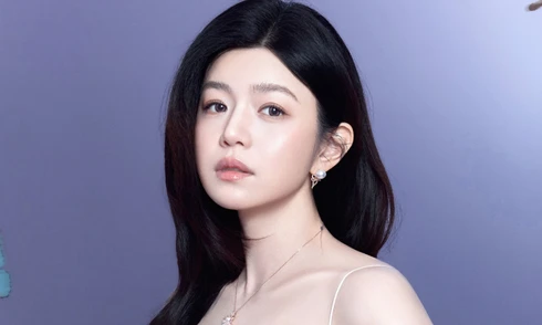 Trần Nghiên Hy bị chỉ trích