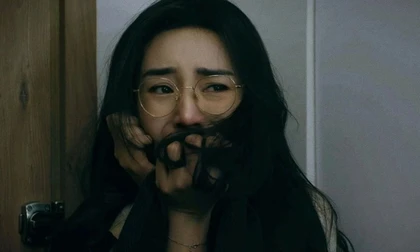 Đã tìm ra “Nữ hoàng nước mắt” của phim giờ vàng VTV, cảnh khóc nào cũng đẹp