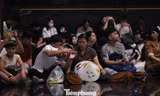 Chen chân lên núi Bà Đen
