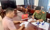 Chia sẻ bài viết chống phá trên mạng xã hội, người đàn ông bị mời làm việc
