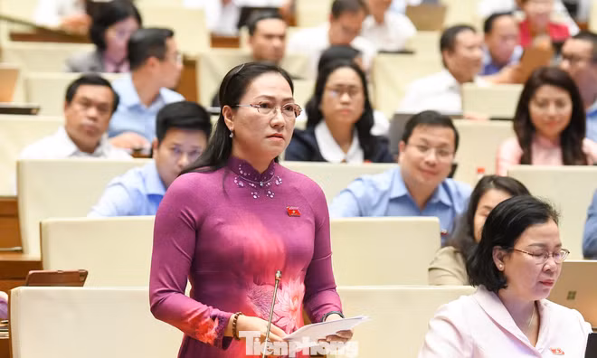 Kiến nghị cơ chế đãi ngộ 'công bằng' cho viên chức cấp xã