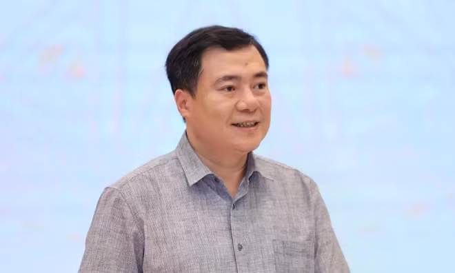 Thứ trưởng Bộ Công Thương Nguyễn Sinh Nhật Tân làm Phó Bí thư Thành ủy TPHCM