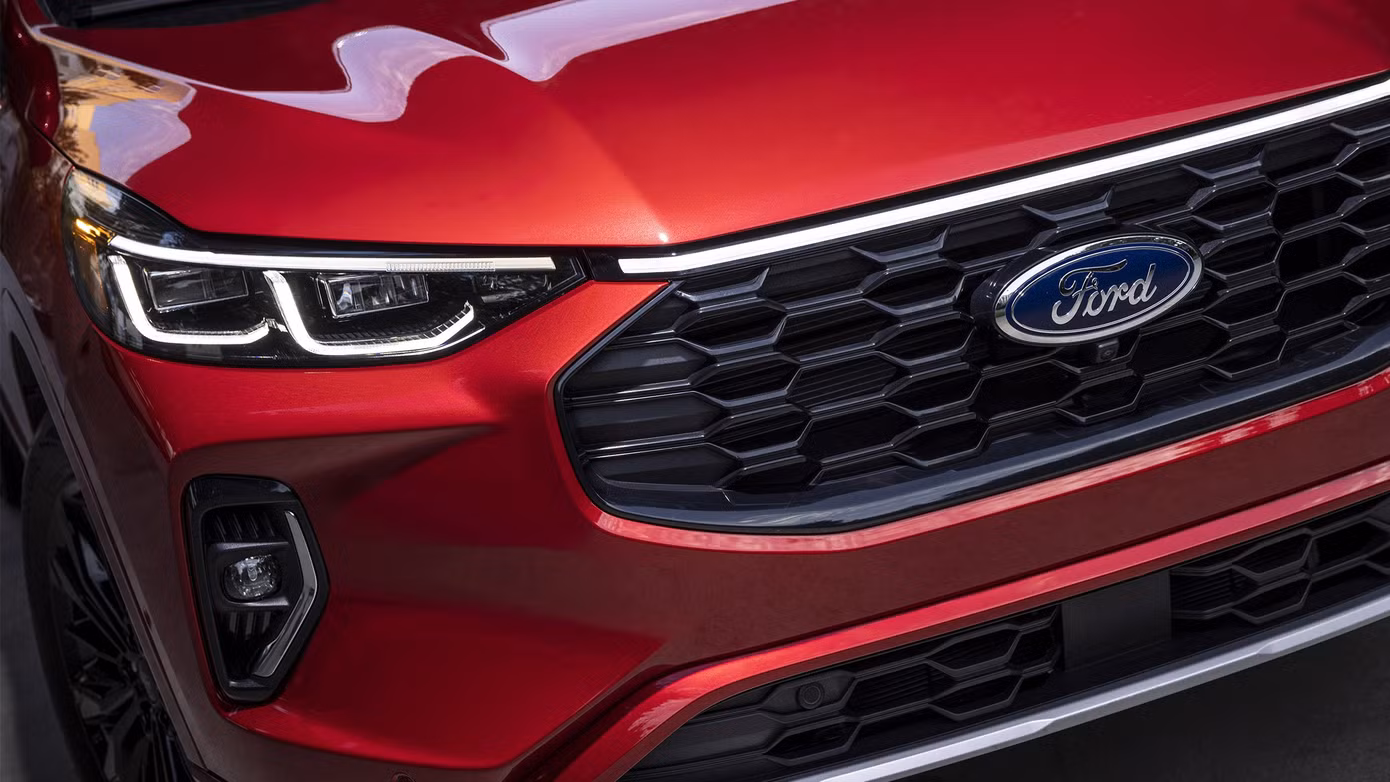 ford-escape-st-line-2.jpg