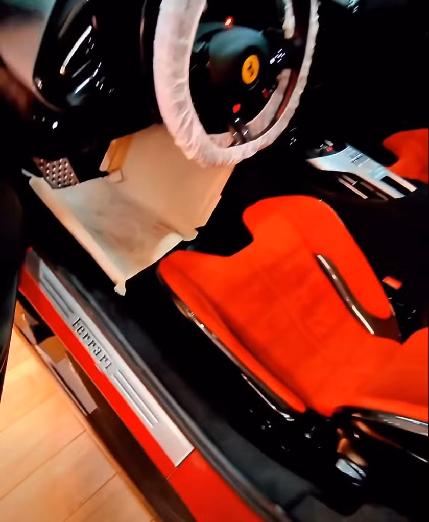 ferrari-12cilindri-vn-2.jpg