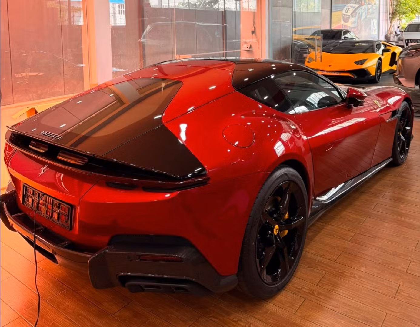 ferrari-12cilindri-1.jpg