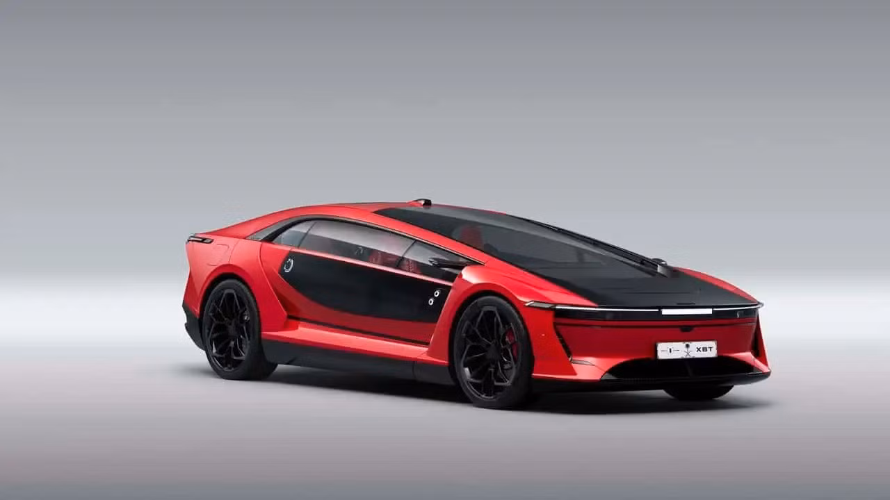 ceer-exobot-sedan-1.jpg