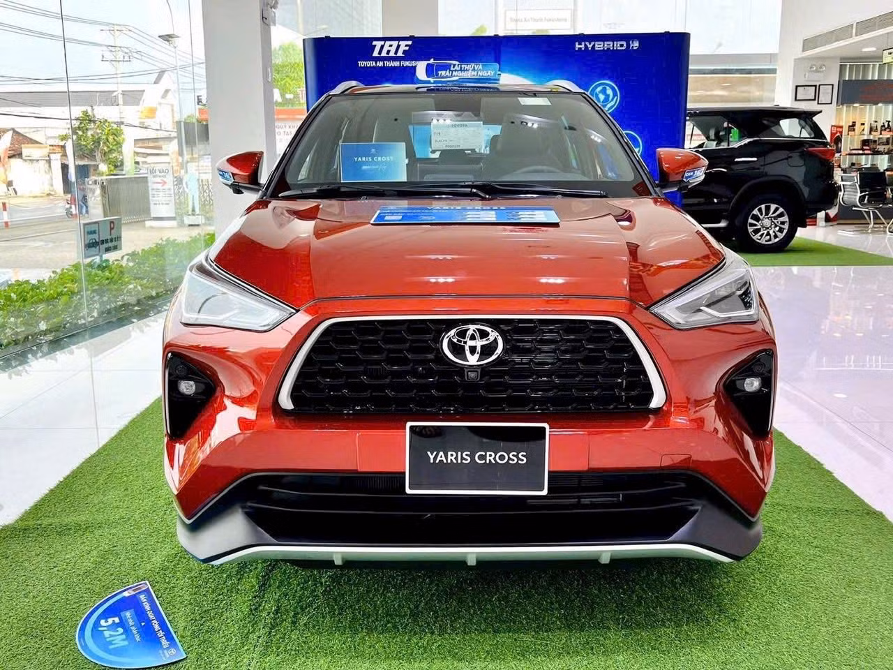 yaris-cross-dai-ly.jpg