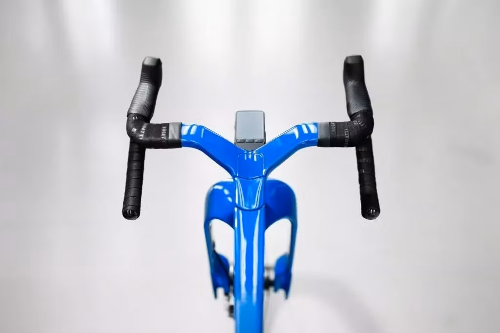bugatti-factor-one-bicycle-5-1024x682.jpg