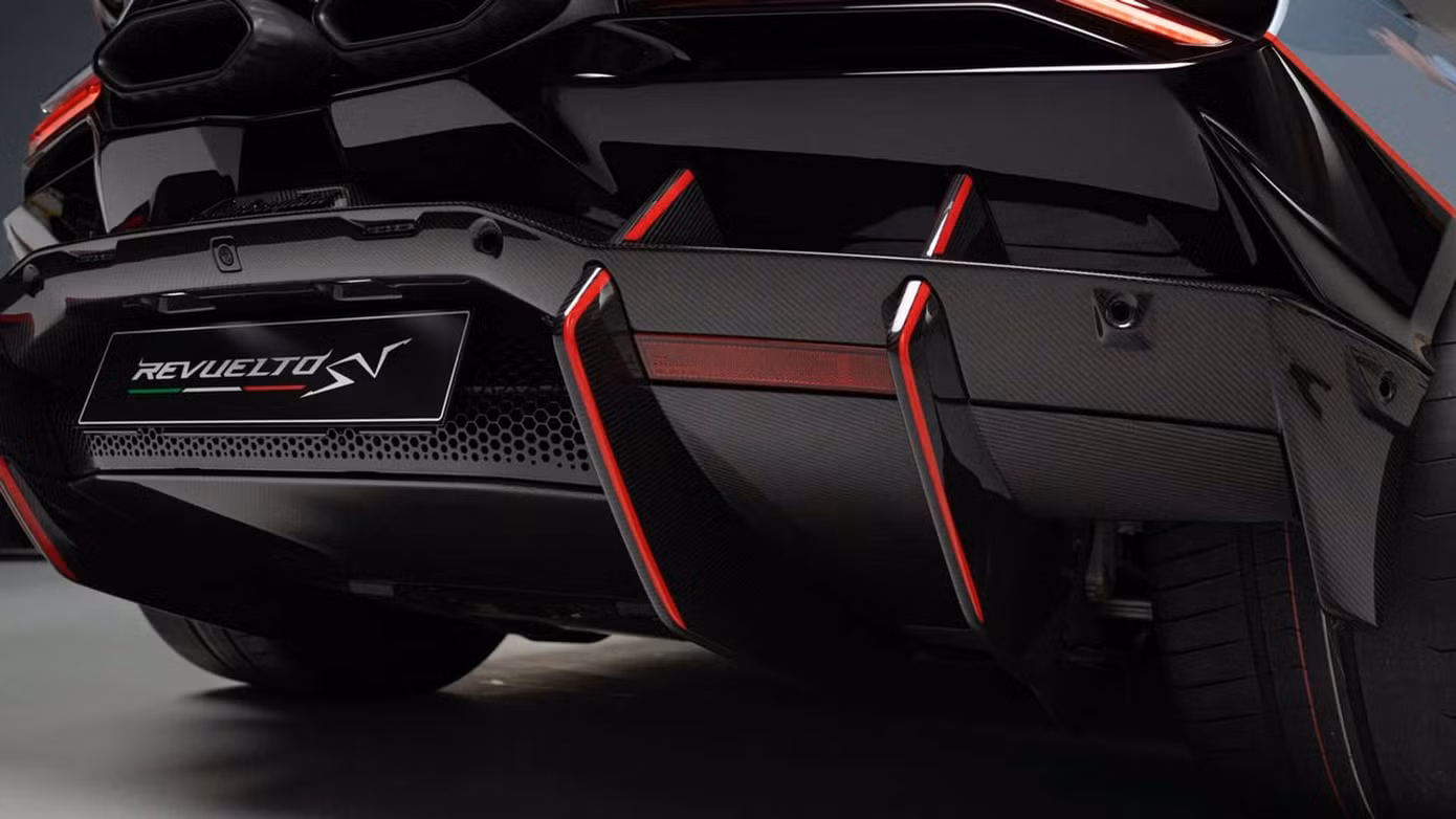 lamborghini-revuelto-sv-7727.jpg