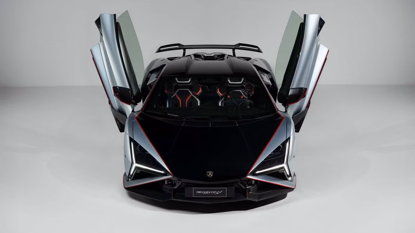 lamborghini-revuelto-sv-3416.jpg