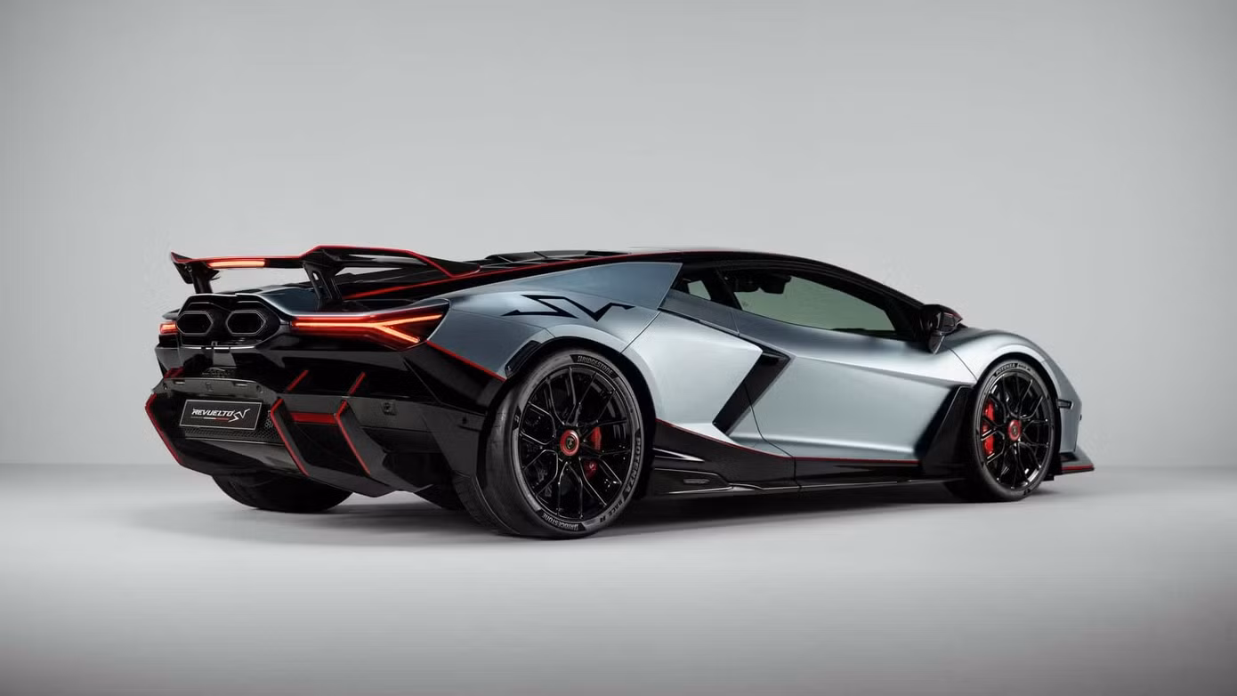 lamborghini-revuelto-sv-9618.jpg