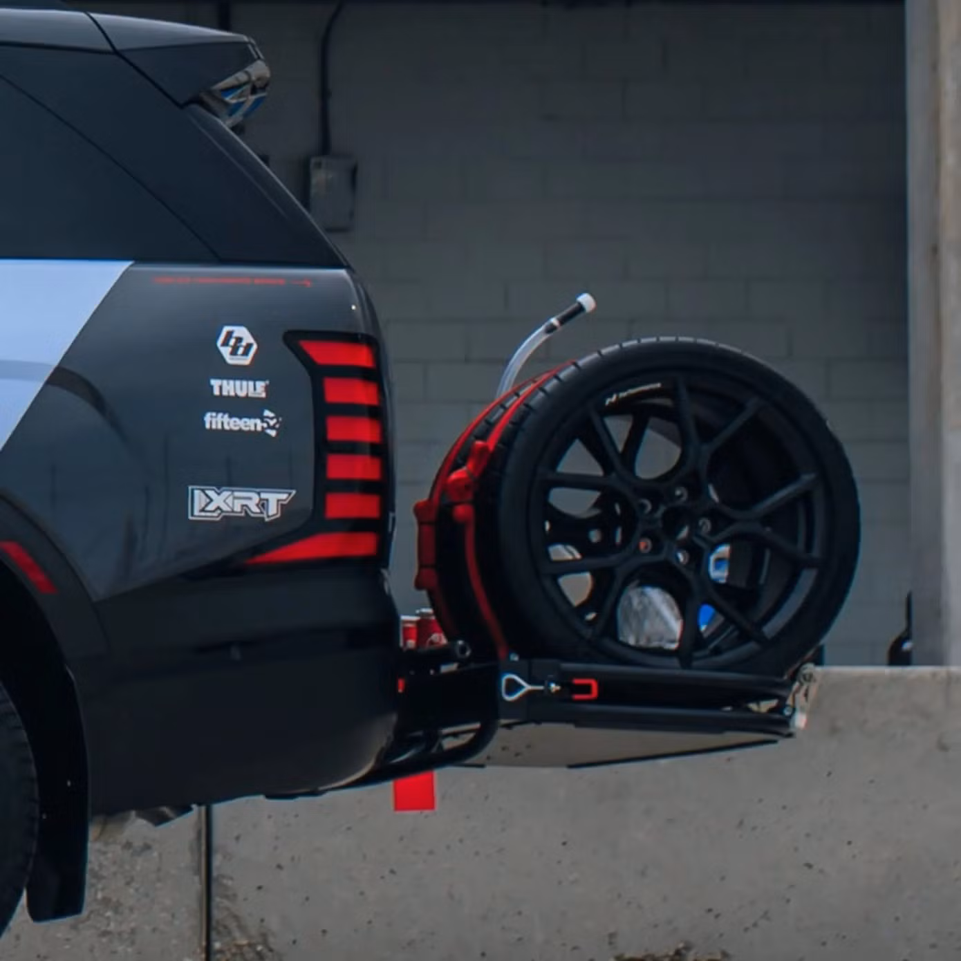 hyundai-palisade-xrt-n-track-support-vehicle-5-2048x2048.jpg