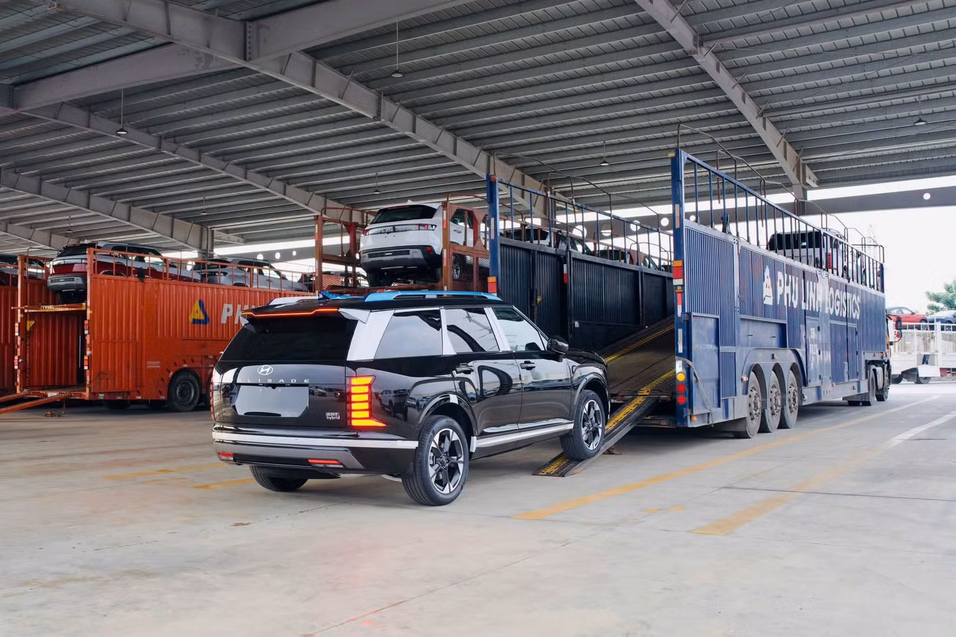 xe-hyundai-palisade-len-thung.jpg