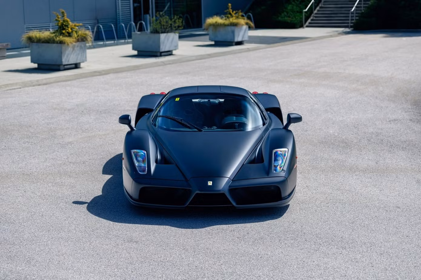 ferrari-enzo-matte-black-9-2048x1365.jpg