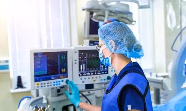 Từ vụ án Công ty Việt Mỹ: Hé lộ thị trường nhập khẩu thiết bị y tế trăm triệu USD 
