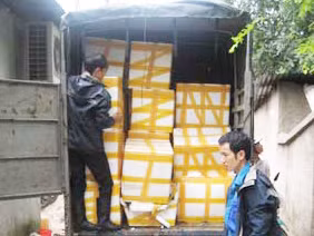 Thời gian gần đây, lực lượng chức năng liên tiếp kiểm tra, bắt giữ nhiều vụ vận chuyển cá, ếch từ Trung Quốc tuồn về chợ cá Yên Sở