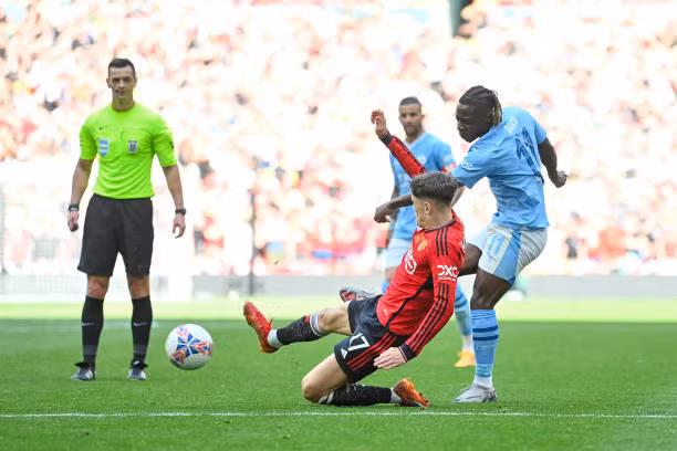Thắng sốc Man City, MU đoạt FA Cup và vé dự cúp châu Âu ảnh 22