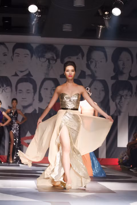Cô ngày càng xinh đẹp và cuốn hút