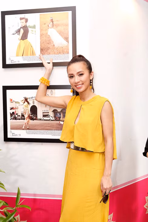 Huyền Ny cũng tham gia góp mặt trong dự án ảnh này của nhóm V.Music