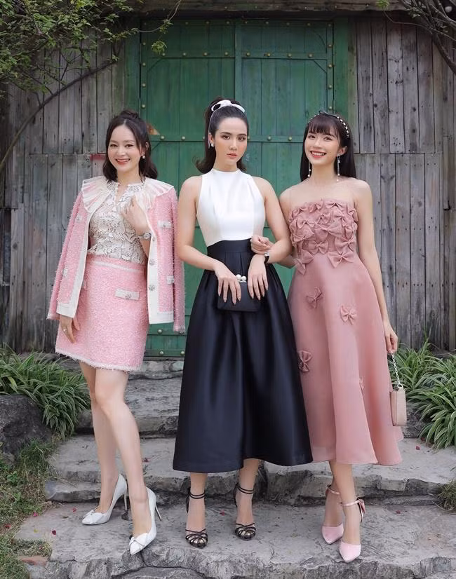 3 nữ chính xinh đẹp của phim "Thương Ngày Nắng Về". 3 nữ chính xinh đẹp của phim "Thương Ngày Nắng Về".