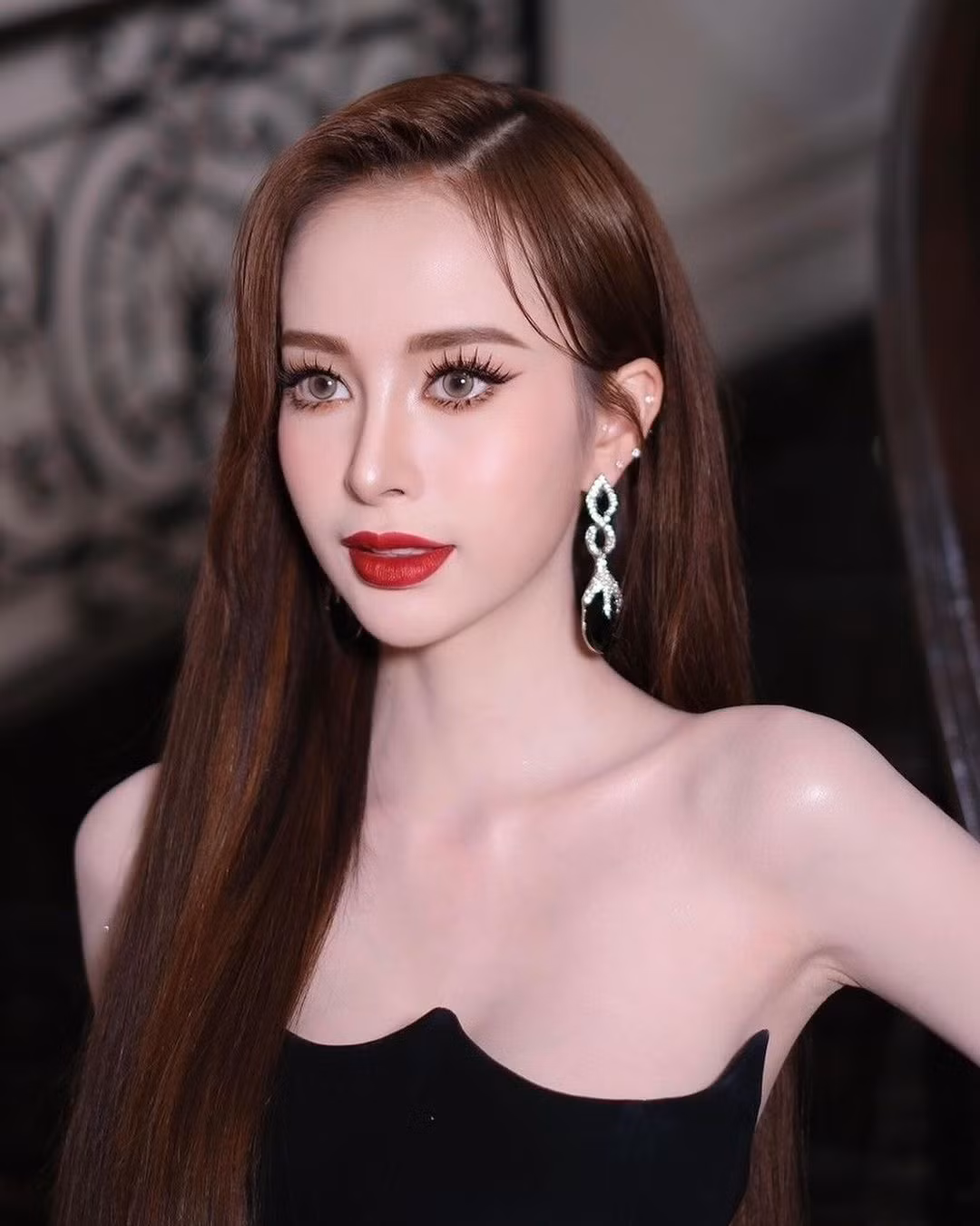 Trên nền tảng TikTok, Thitaree Pongtonsaton có tài khoản với hơn 7 triệu người theo dõi và nhiều clip triệu view.