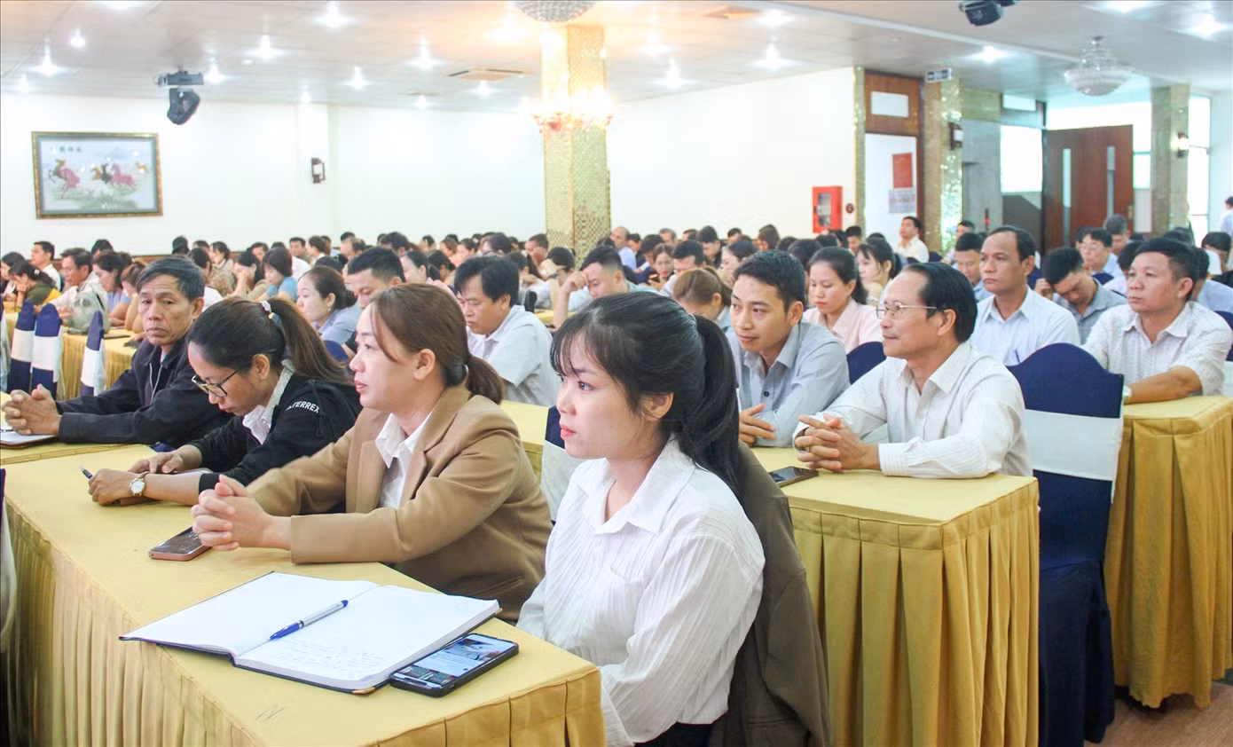 Học viên tham gia hội nghị tập huấn