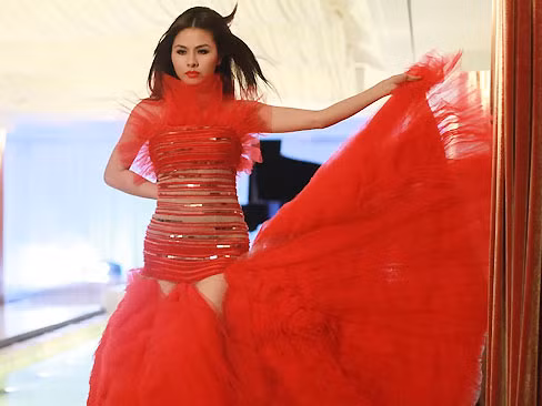 Vân Trang tạo hình trong 'Scandal'